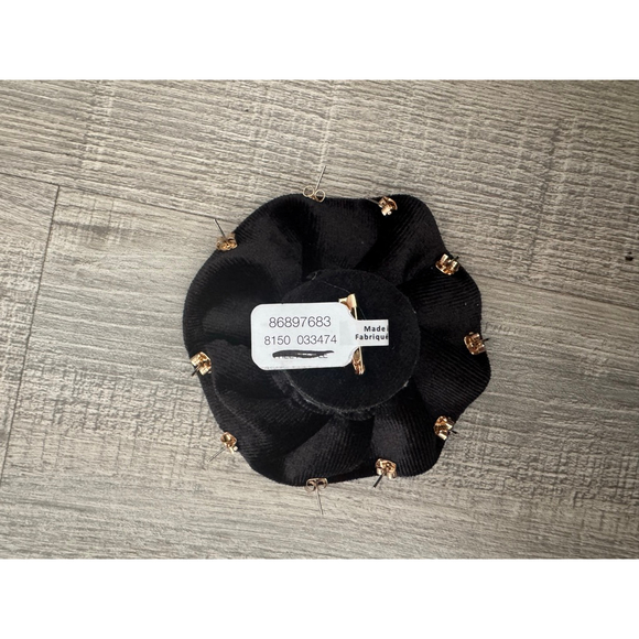 Free People Rosette Stud Pack NWT Black - Picture 6 of 6